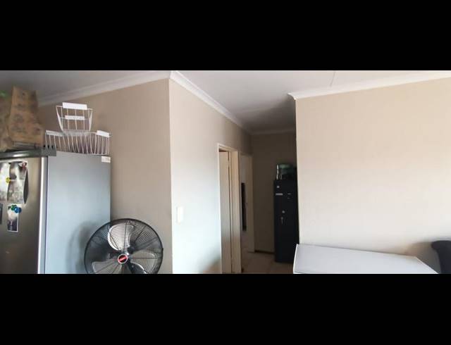 2 BEDROOM PROPERTY TO RENT IN CHANCLIFF RIDGE